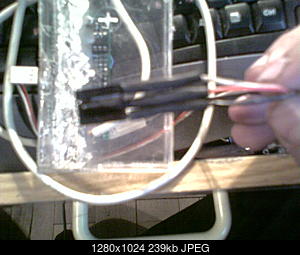     
: 20070403_192718.jpg
: 3170
:	239.0 
ID:	2264